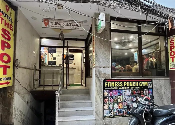 Spot Inn Hostel New Delhi